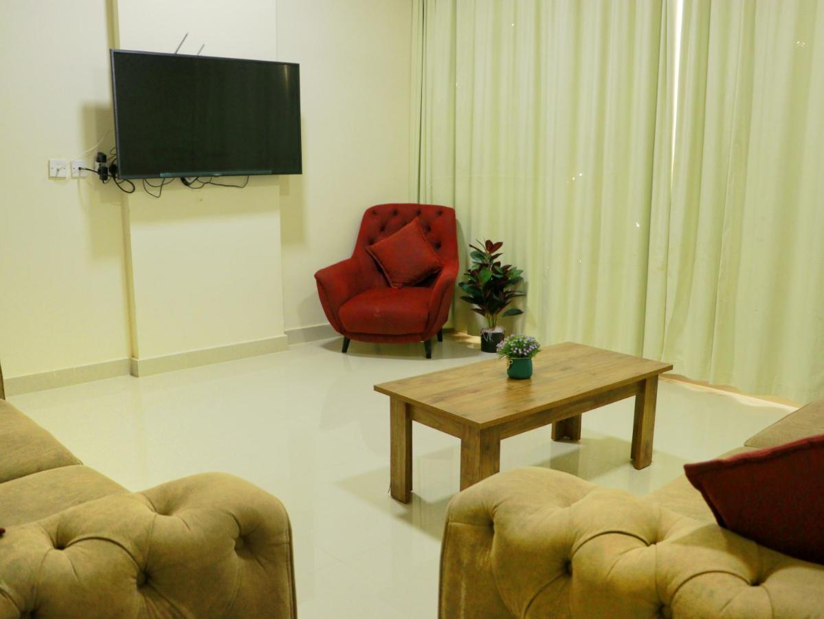 Almansor Furnished Apartment 3 Salalah Exterior foto